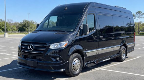 newport news 8 passenger sprinter van
