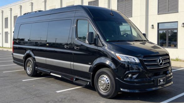 newport news airport sprinter van service