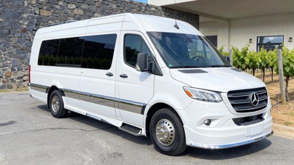 newport news wine tour sprinter van rental