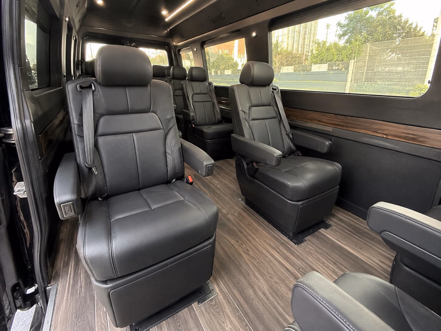 find the perfect transportation for your next corporate event 2
