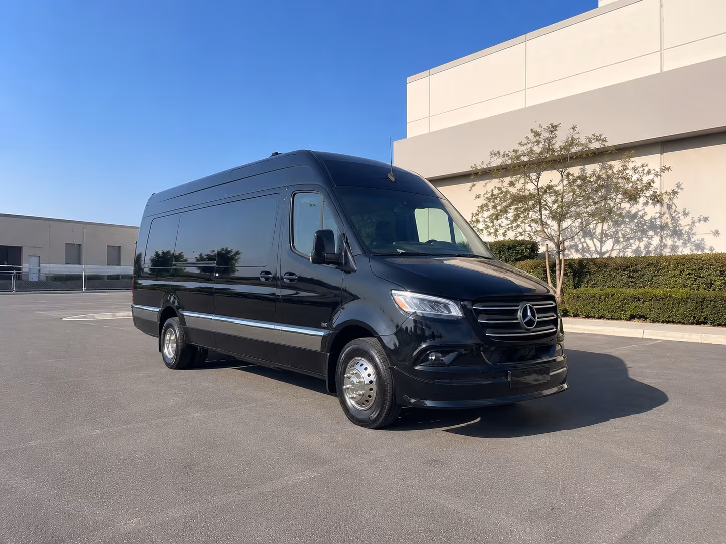 newport news sprinter limousine